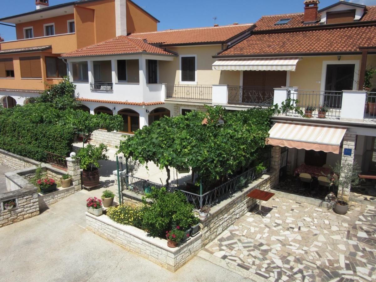 Haus Roko Διαμέρισμα Ρόβινι Εξωτερικό φωτογραφία