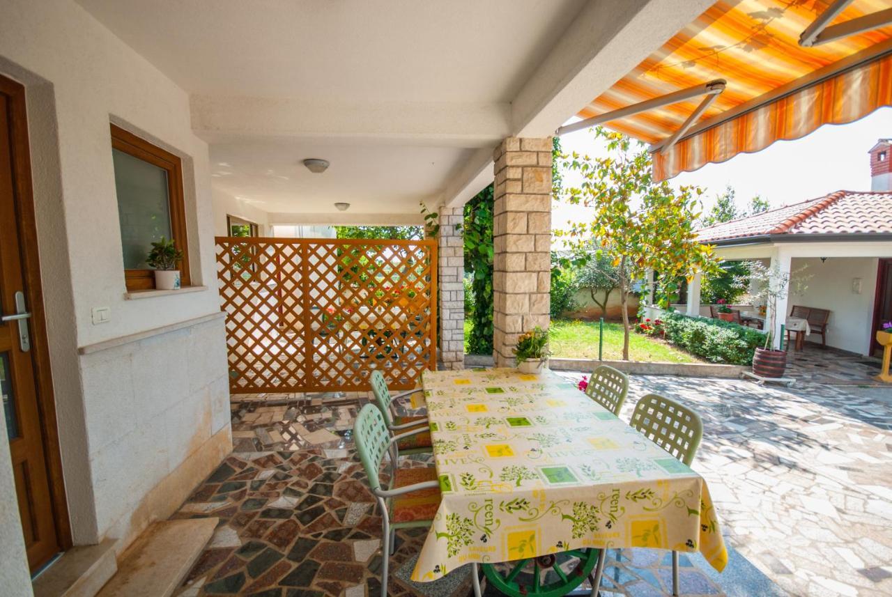 Haus Roko Διαμέρισμα Ρόβινι Εξωτερικό φωτογραφία